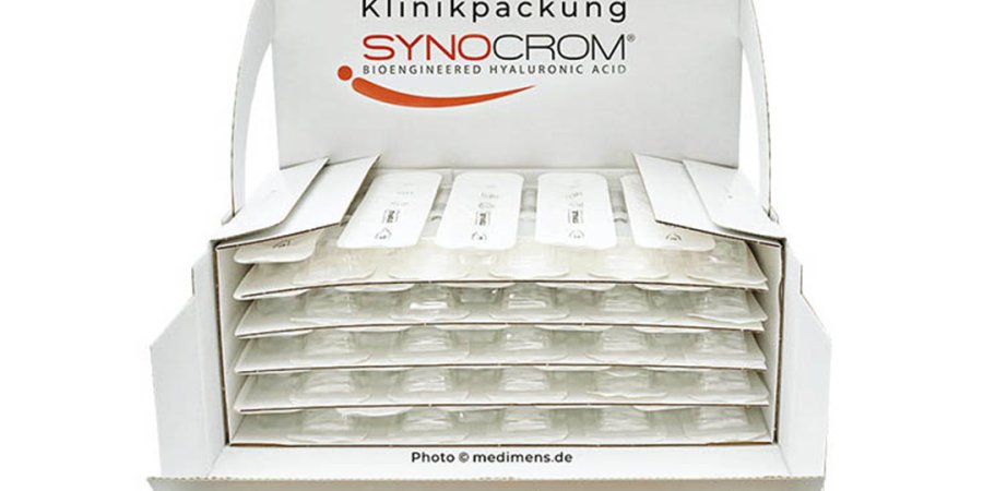 Frontansicht der geöffneten Synocrom 50er Klinikbox